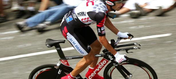 网球赛场焦点！荷兰队对阵巴西队，强强对话引爆全球球迷关注