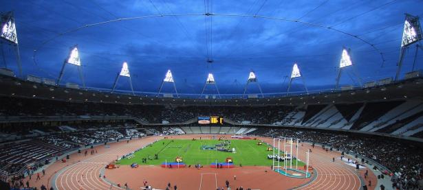 TheShy迎来三赛季高光表现，日本队球迷沸腾！