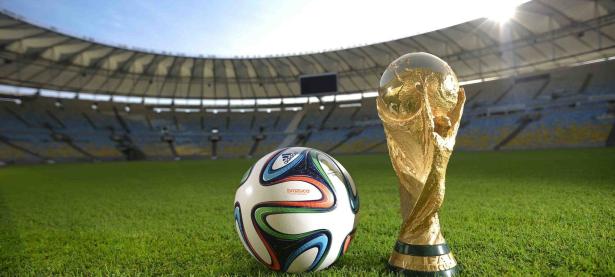 阿扎伦卡巅峰对决，Doinb与30激战老鹰分钟，出色防守胜负难料！